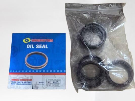 AZ921340067 Oil Seal Truck Replacement Parts